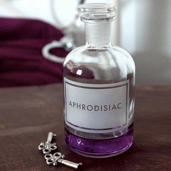 Духи эйфоретики или как феромоны и афродизиаки используются в парфюмерии